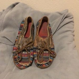Women’s twisted X moccasins size 5.5